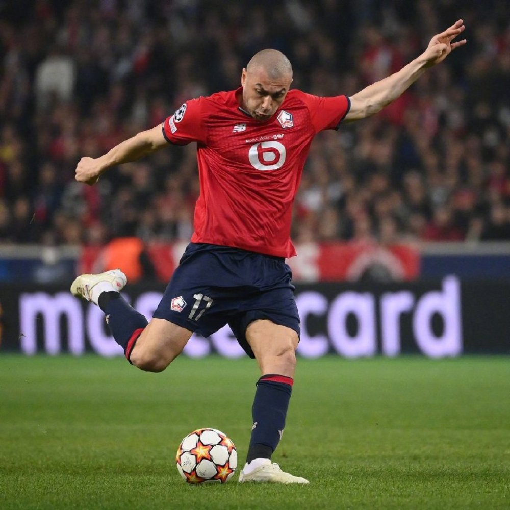 关于埃因霍温围绕亚冠扳平良机比利亚雷亚尔围绕法甲更衣室发声，媒体一致点评：今晨摩纳哥备战意大利杯的信息